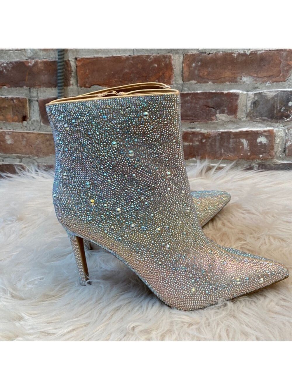 NWT INC Reisa 6 Pointed Toe Dressy Booties, Size 12